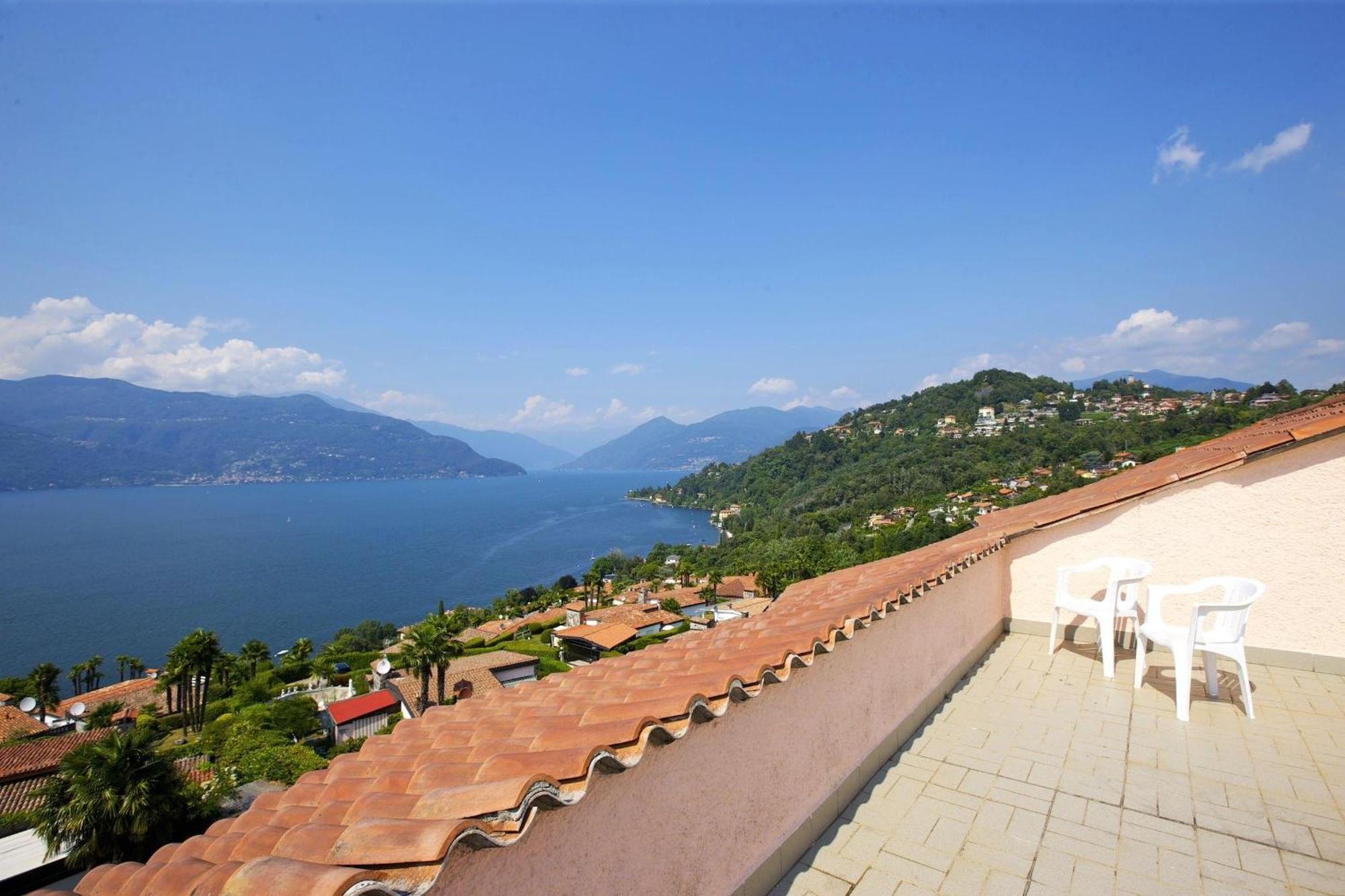 Ferienwohnung Parco Belmonte: Vista Fantastica Brezzo Exterior foto