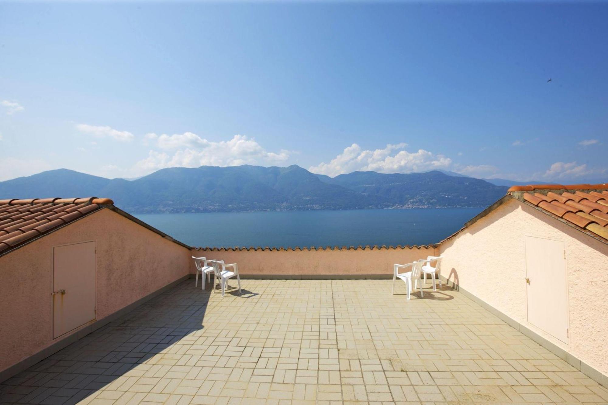 Ferienwohnung Parco Belmonte: Vista Fantastica Brezzo Exterior foto