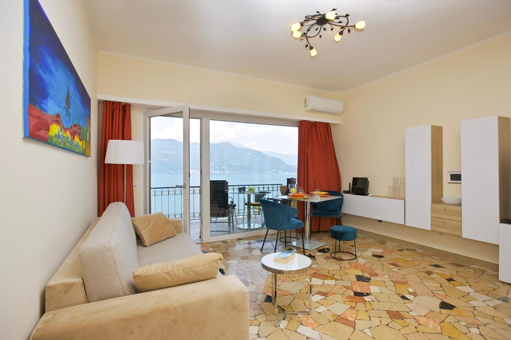 Ferienwohnung Parco Belmonte: Vista Fantastica Brezzo Exterior foto
