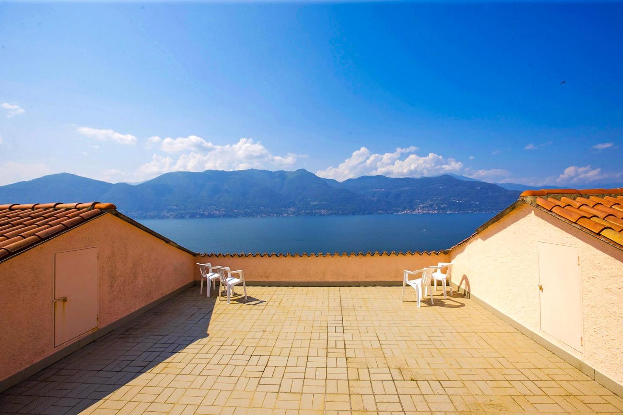 Ferienwohnung Parco Belmonte: Vista Fantastica Brezzo Exterior foto
